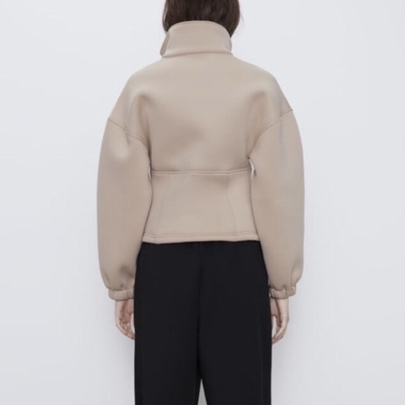 ZARA NEOPRENE EFFECT SCUBA BEIGE NUDE PUFF SLEEVE BOMBER JACKET TOP SZ SMALL - Picture 5 of 11